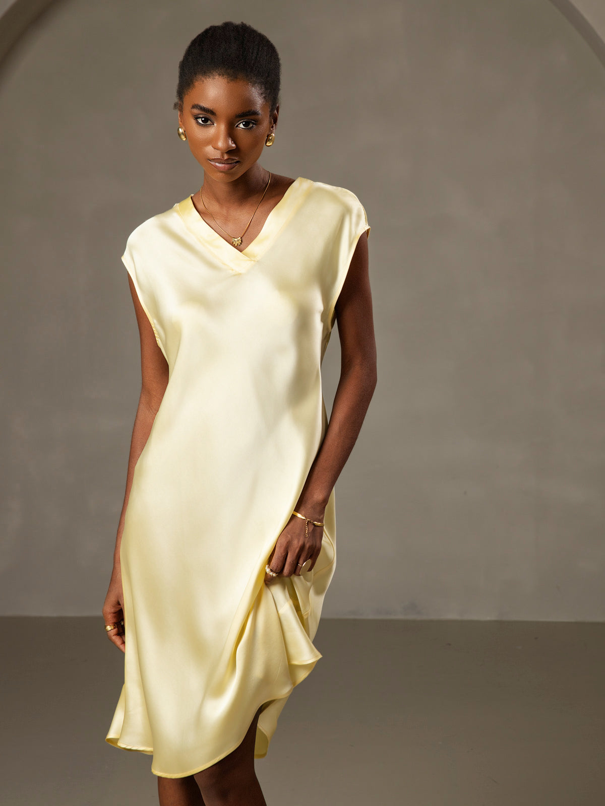 Reyanna™ | Ren Siden Elegant Cap Sleeve Klänning
