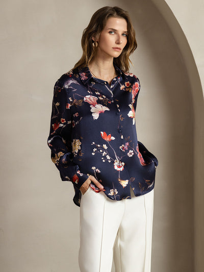 Reyanna™ | Silkesklassisk Militärinspirerad Blus Med Krage
