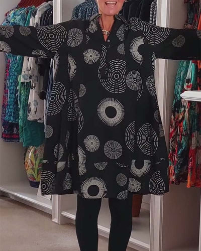 Casual klänning med geometriskt tryck