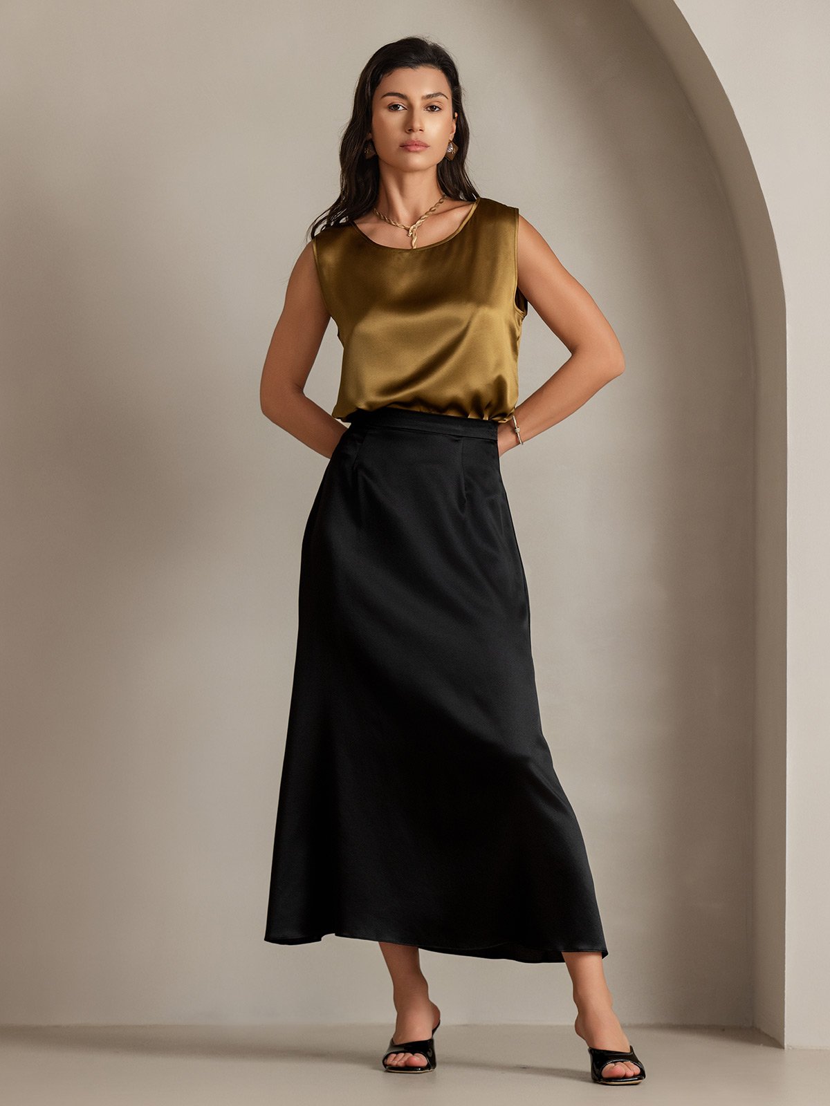 Reyanna™ | Silke Lounge Rund Hals Linne