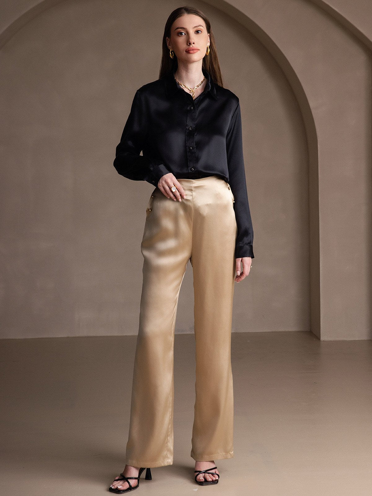 Dam 19 Momme Mulberry Silke Elegant Långärmad Skjorta