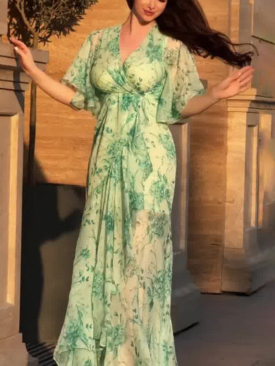 Reyanna™ | Retro V-neck trumpet sleeve printed dress