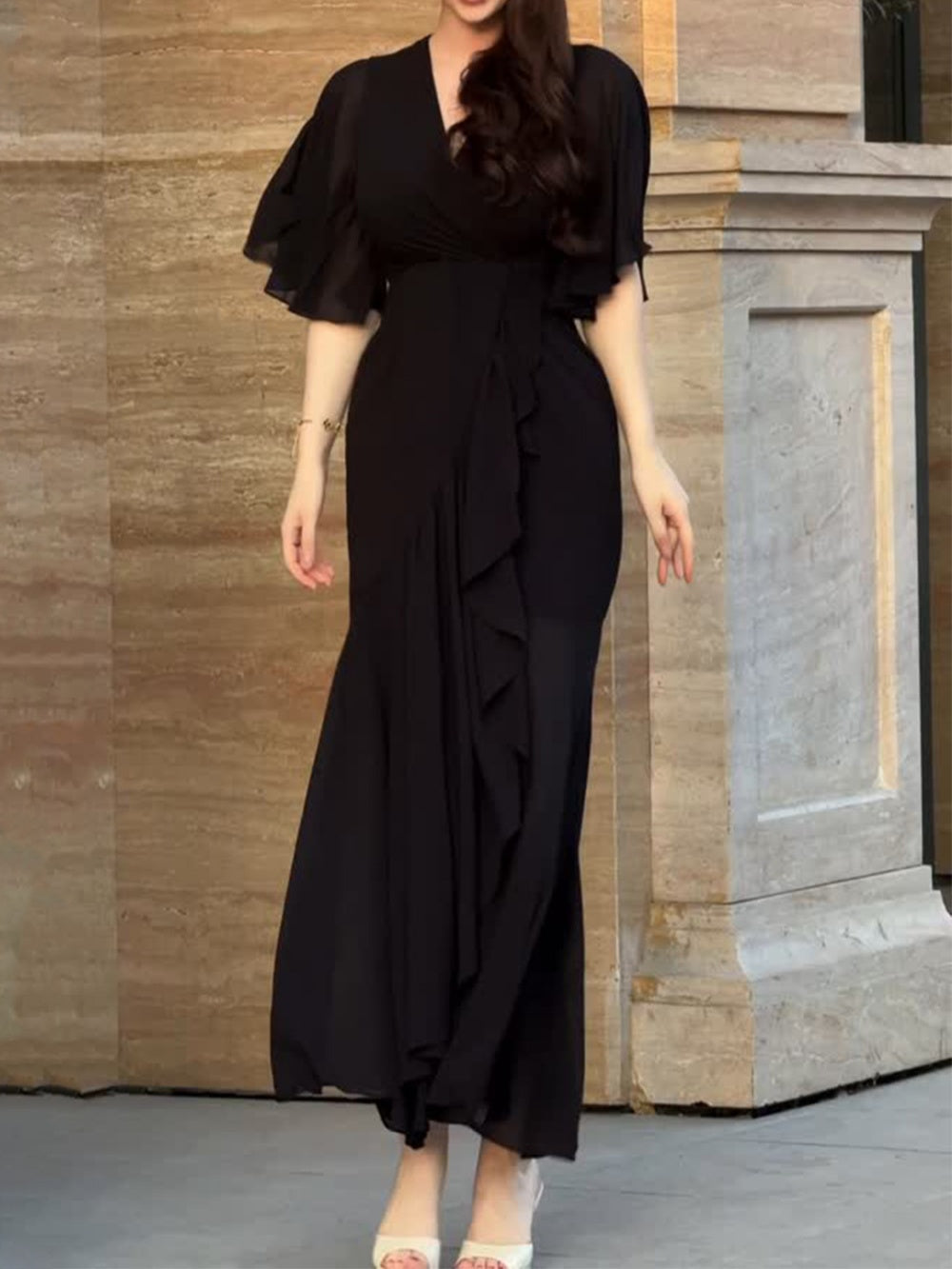 Reyanna™ | Retro V-neck trumpet sleeve printed dress