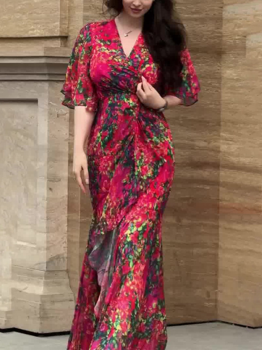 Reyanna™ | Retro V-neck trumpet sleeve printed dress