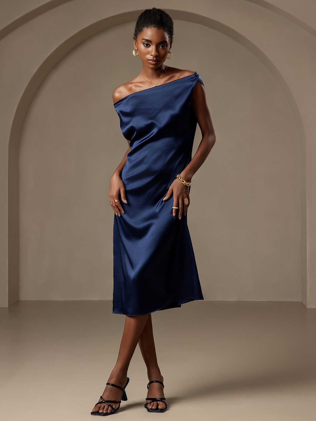 Reyanna™ | Siden elegant cowl-neck ärmlös klänning
