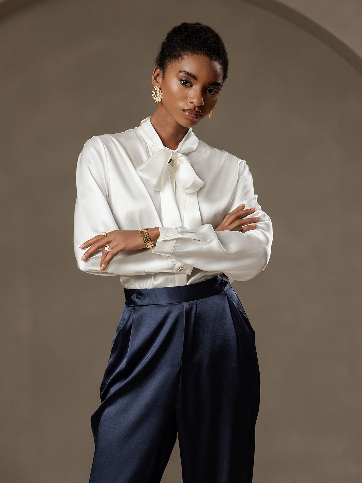 Reyanna™ | Siden modebyxor i carrotmodell