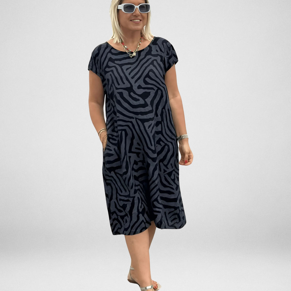 Reyanna |Livia | Sommarklänning med vintagestil