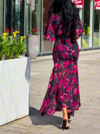 Reyanna™ | Retro V-neck trumpet sleeve printed dress