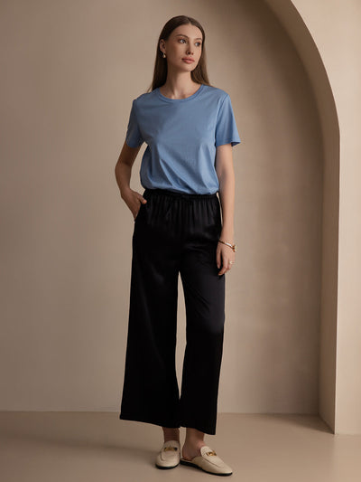 Reyanna™ | Silke Stickad Bas Rund Hals T-Shirt