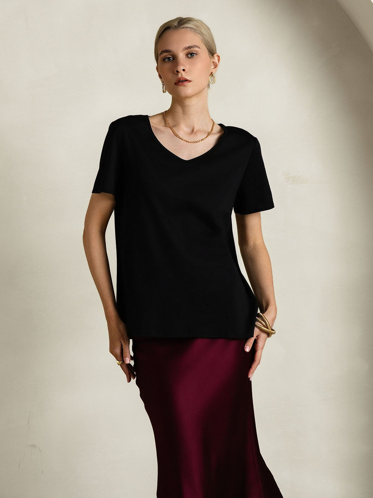 Reyanna™ | Silkeblandning V-ringning Dam T-shirt