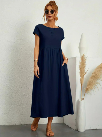 Reyanna |Isabella | Elegant klänning med rund hals