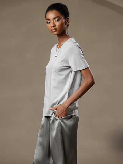 Reyanna™ | Silkestrikad Rundhals T-shirt