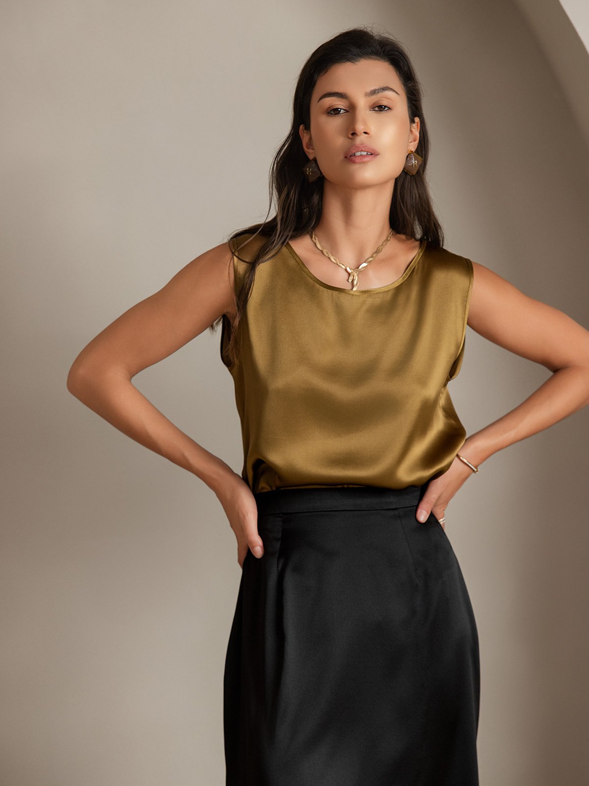 Reyanna™ | Silke Lounge Rund Hals Linne