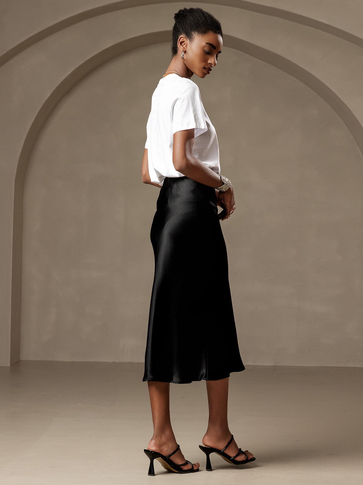 Reyanna™ | Elegant Basik Kjol i Ren Silke
