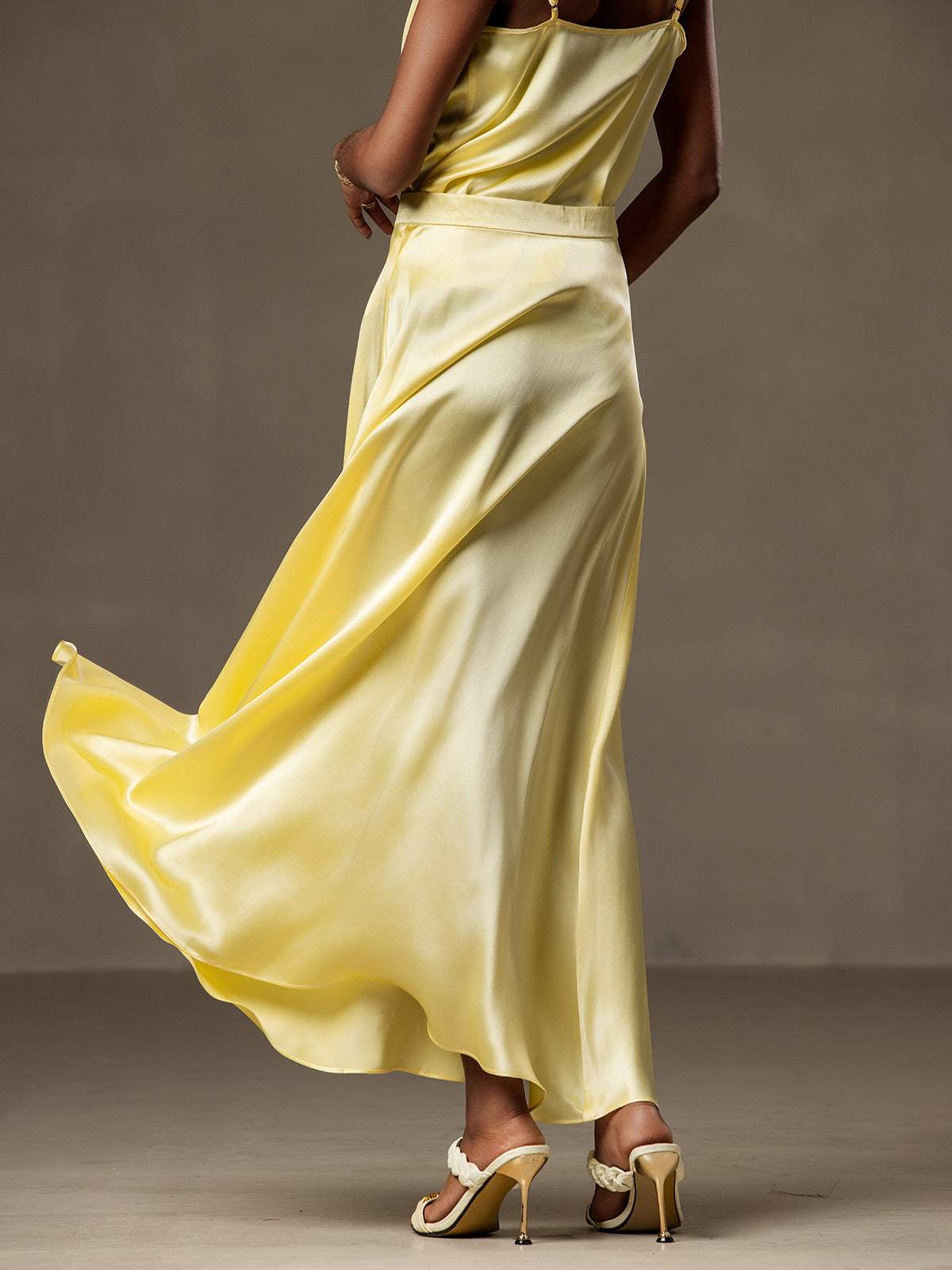 Reyanna™ | Silke Avslappnad Maxikjol