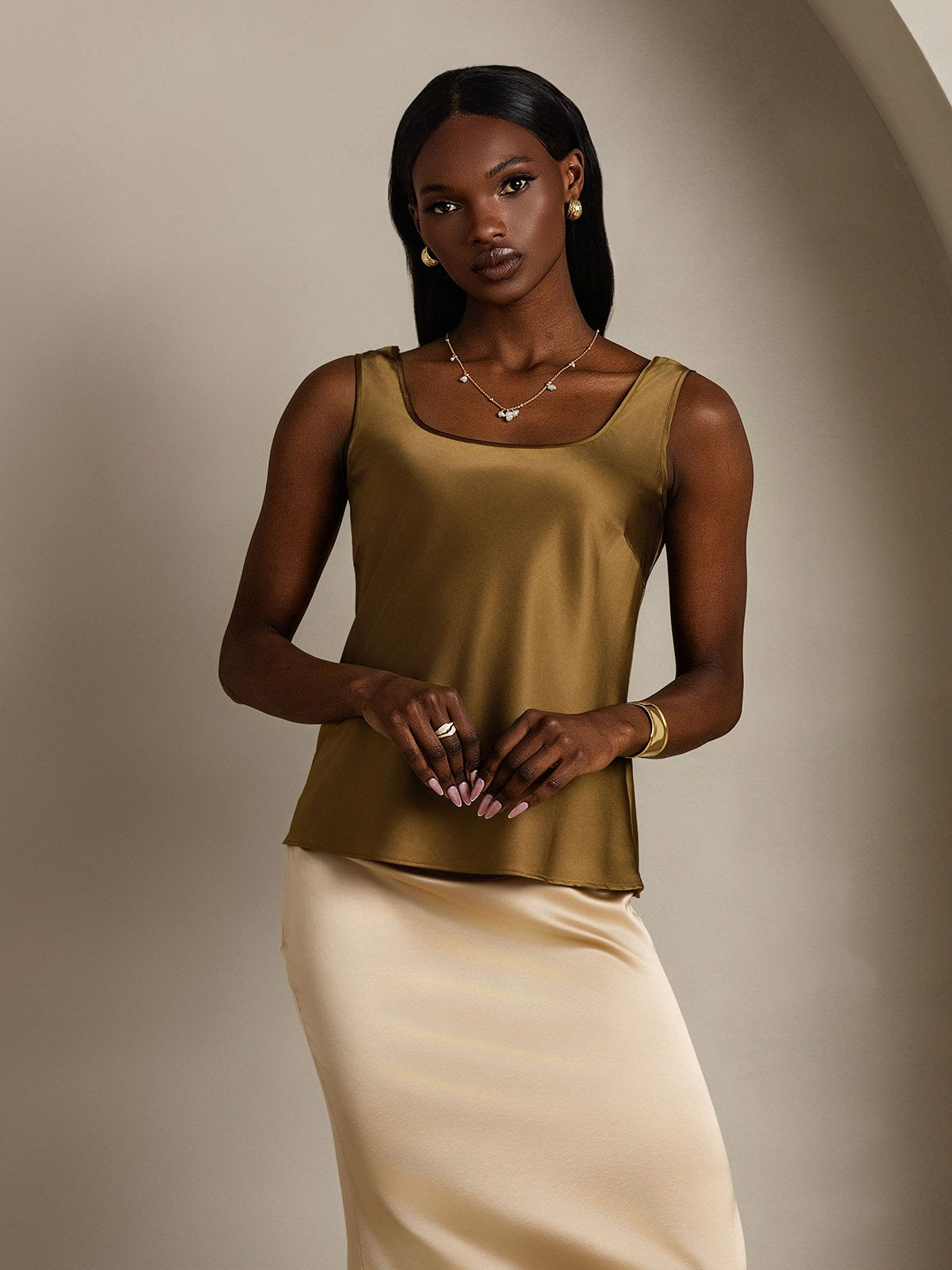 Reyanna™ | Silke U-ringad Axelbands Camiseta Top