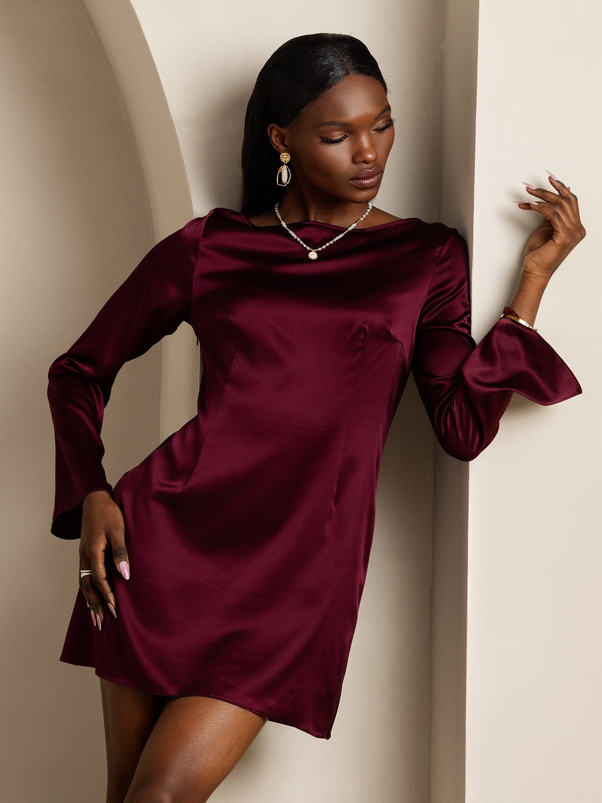 Reyanna™ | Silke Elegant Långärmad Klänning