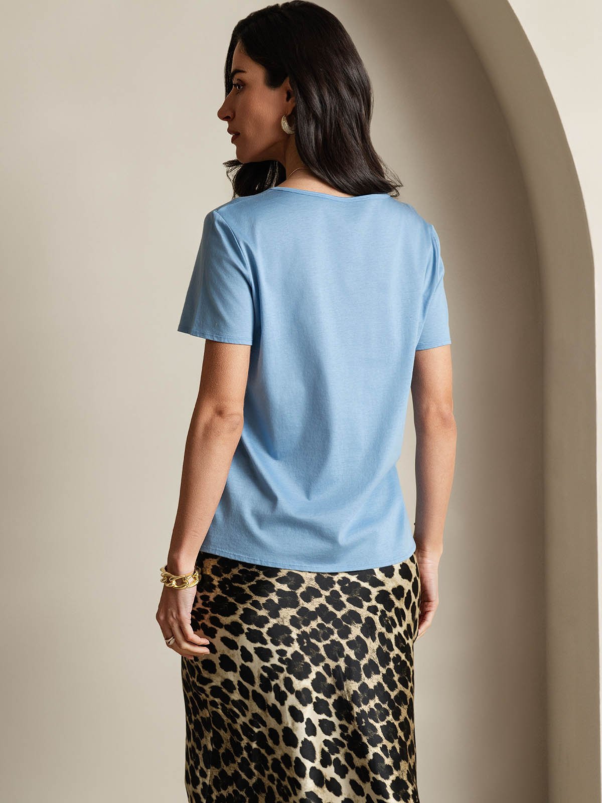 Reyanna™ | Silkeblandning U-ringning Dam T-shirt