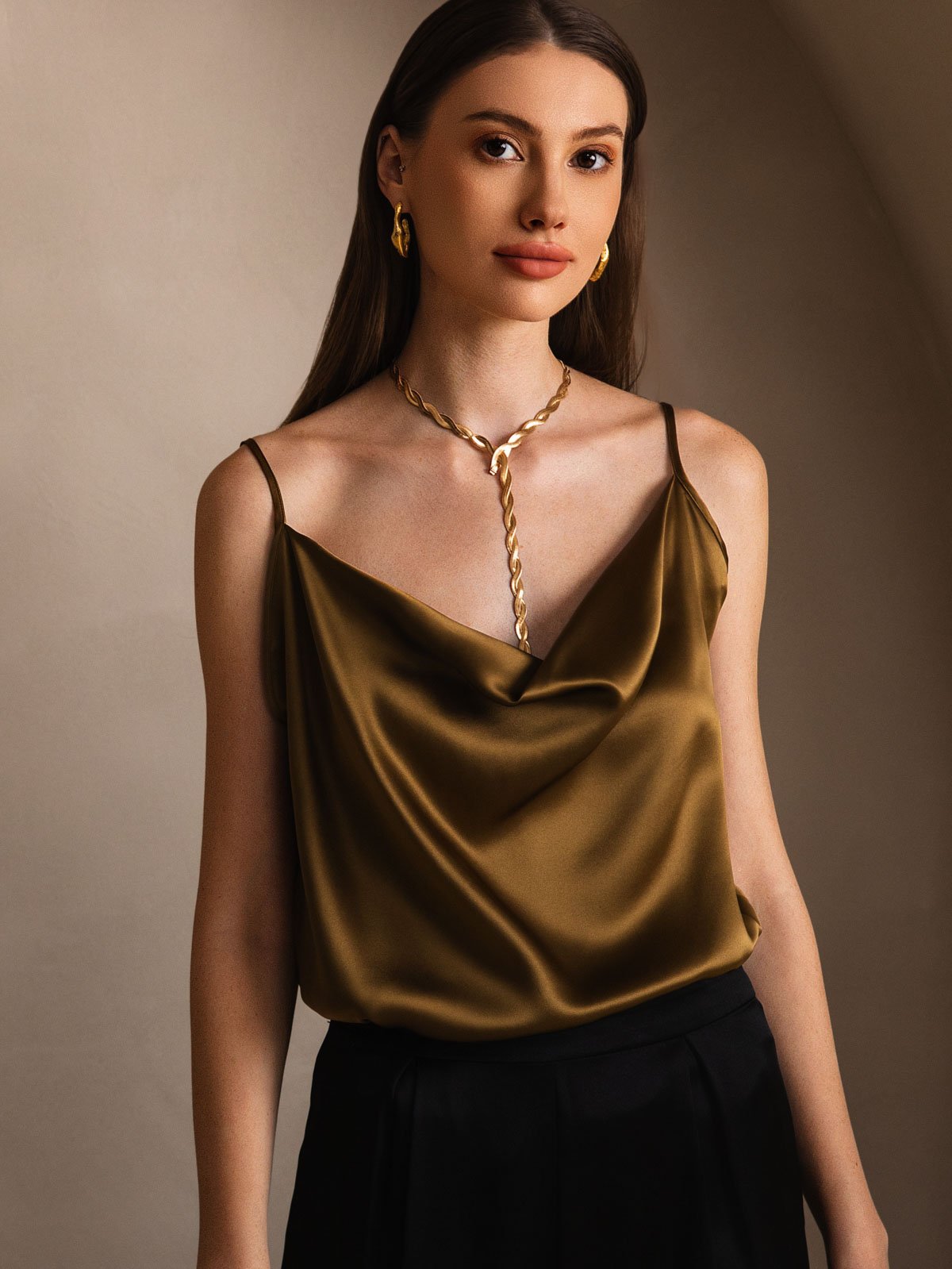 Reyanna™ | Silke Tunna Axelband Draperad Halsringning CamisoleTop