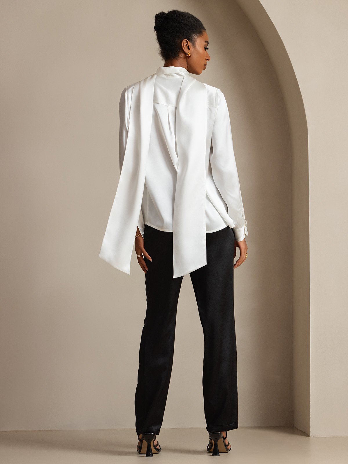 Reyanna™ | Sidenmode Slipskrage Skjorta