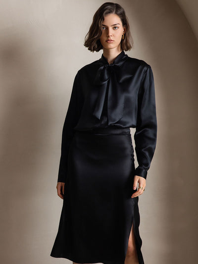 Reyanna™ | Elegant Siden Skjorta med Knytkrage och Långa Ärmar