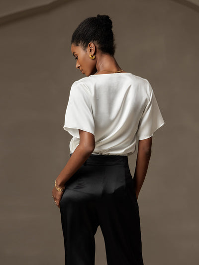 Reyanna™ | Siden avslappnad cowl neck t-shirt med kort ärm