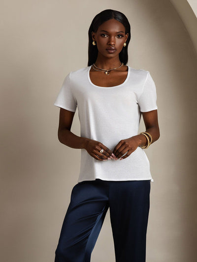 Reyanna™ | Silkeblandning U-ringning Dam T-shirt