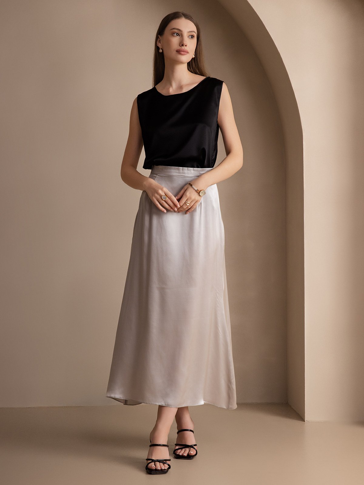 Reyanna™ | Silke Lounge Rund Hals Linne