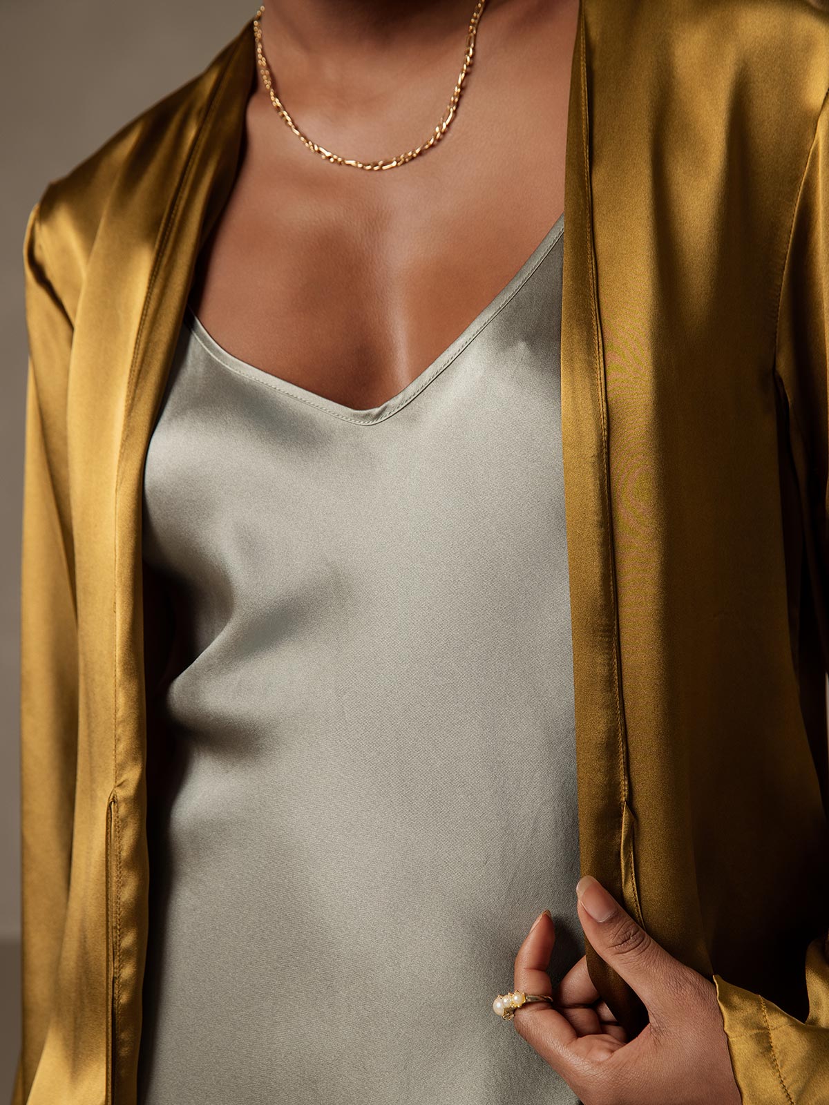 Reyanna™ | Silke Avslappnad Knytkofta