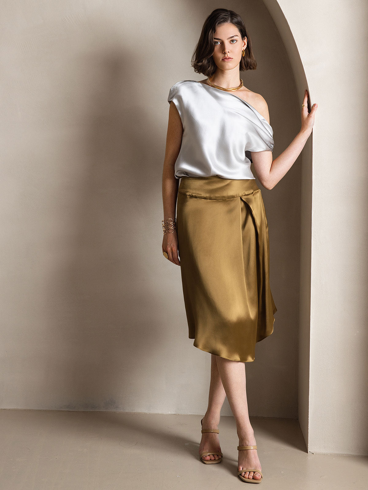 Reyanna™ | Silke Chic En-Skulder Blus