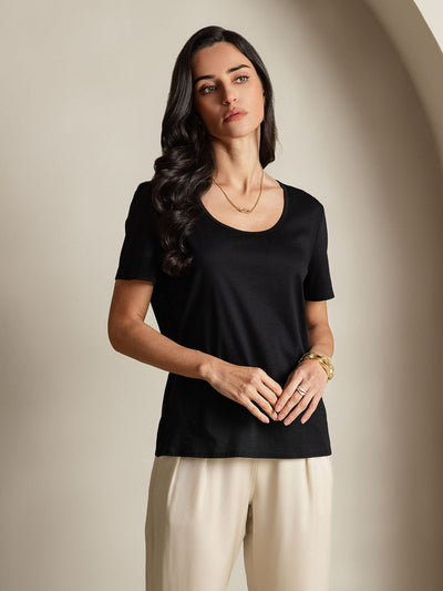 Reyanna™ | Silkeblandning U-ringning Dam T-shirt