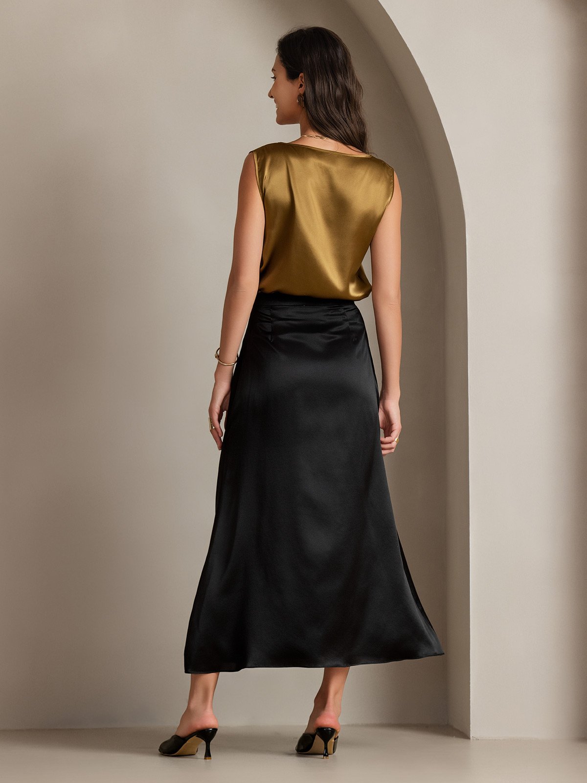 Reyanna™ | Silke Lounge Rund Hals Linne