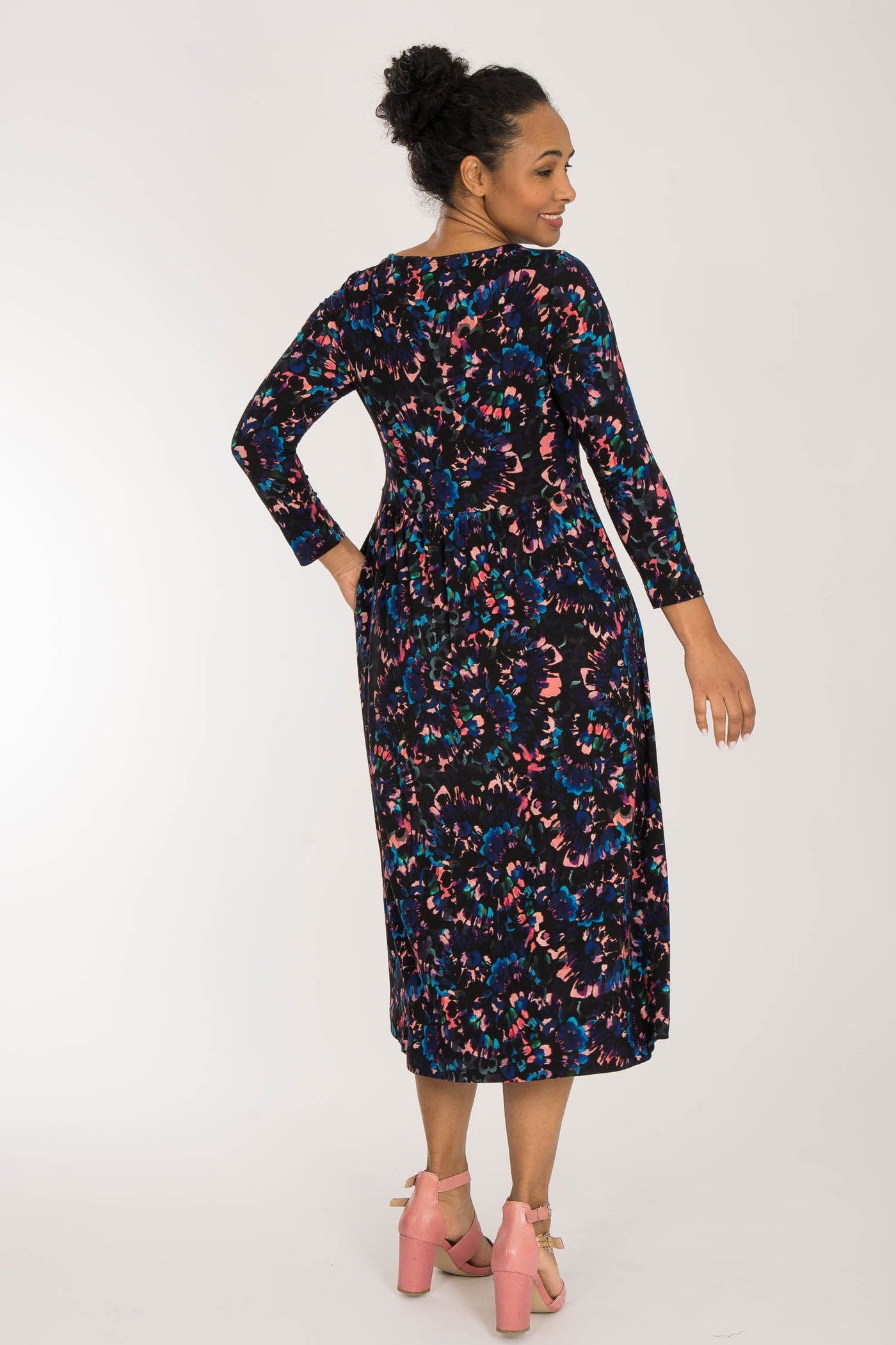 Ideal printed midi jersey dress - Blue-Pink