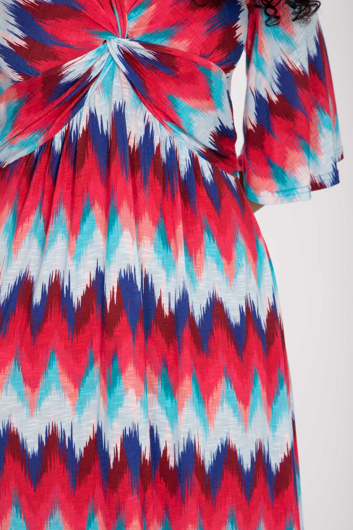 Knot draped maxi jersey dress - Blue-Pink