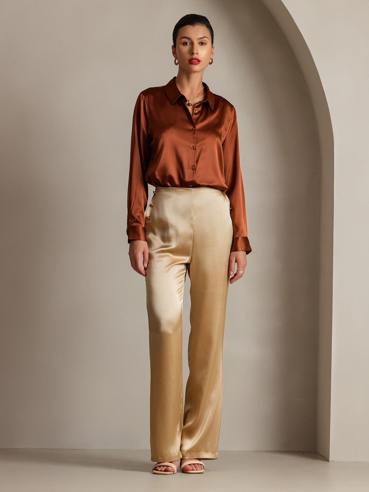 Reyanna™ | Silke Figursydda Knappfickor Kostymbyxor