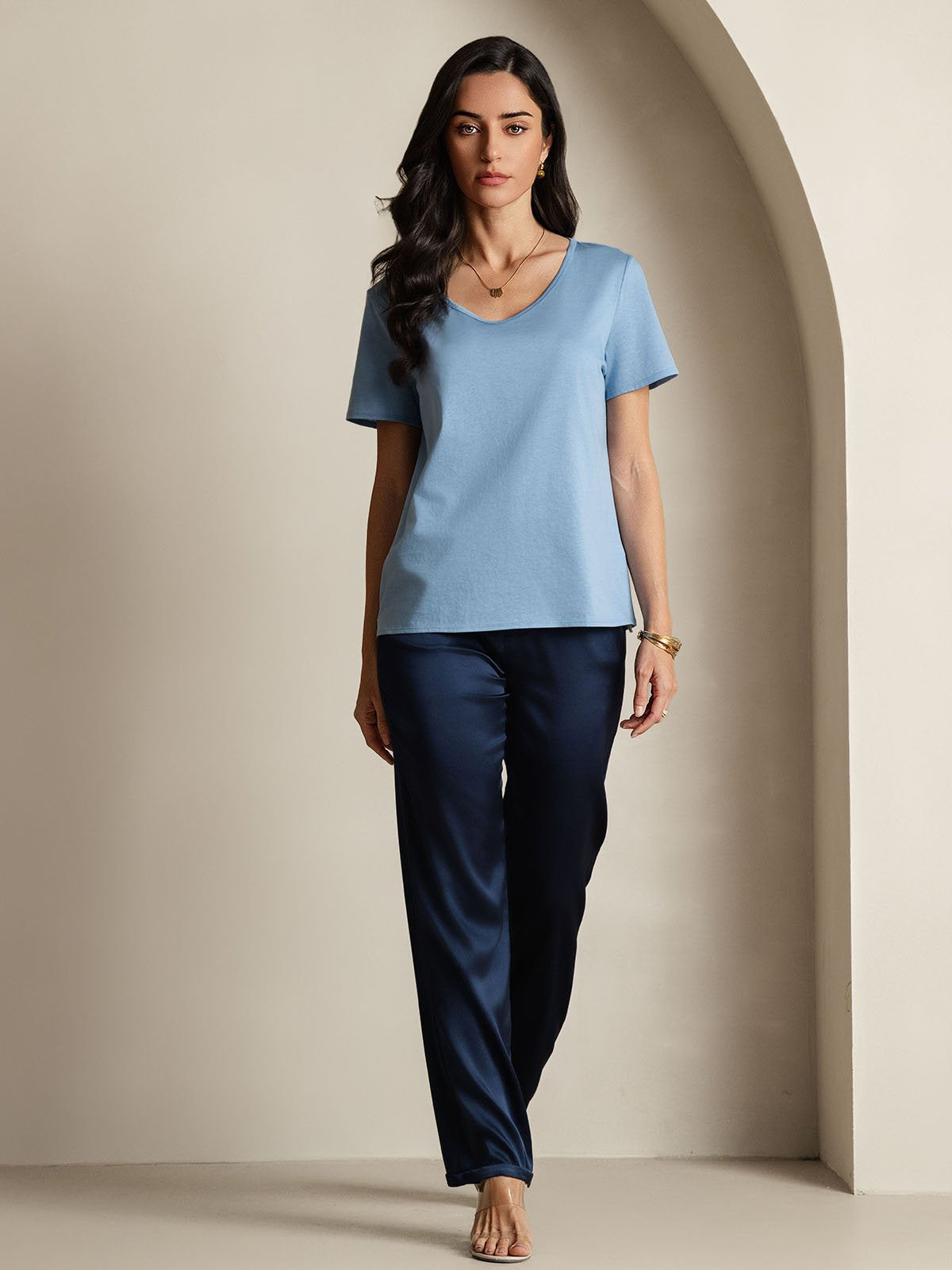 Reyanna™ | Silkeblandning V-ringning Dam T-shirt