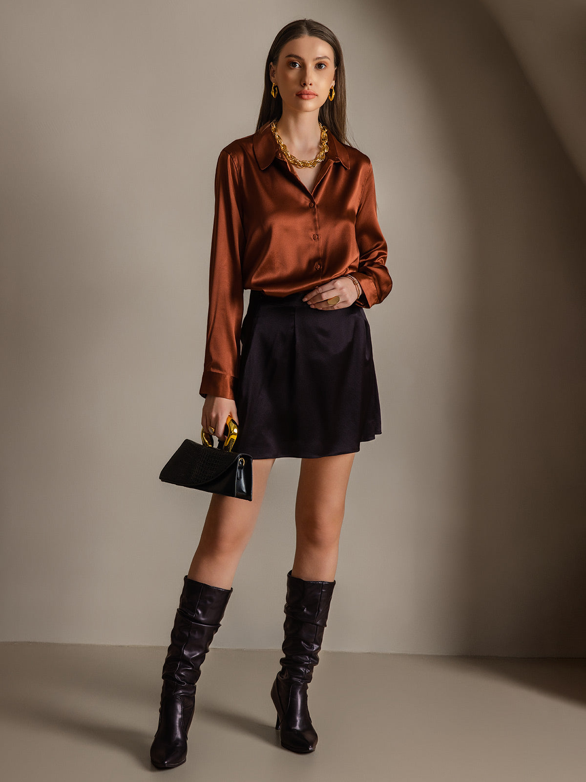 Reyanna™ | Silke Basic Military Lapel Skjorta