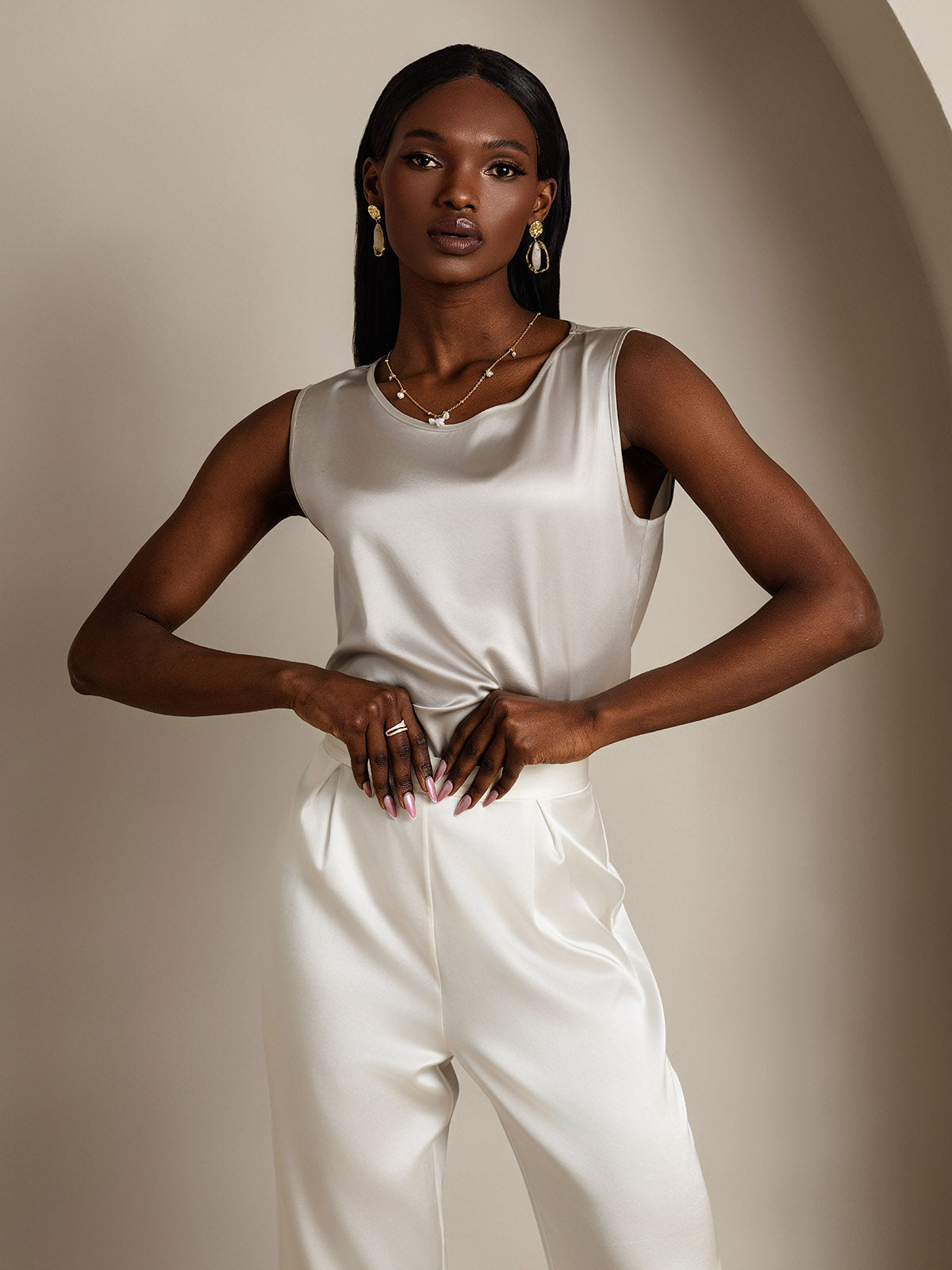 Reyanna™ | Silke Lounge Rund Hals Linne