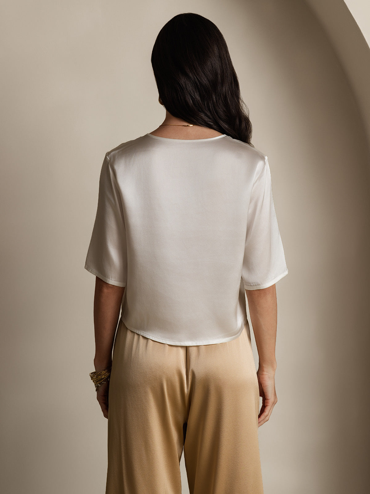 Reyanna™ | Rent Silke Enfärgad Hårärm Dam T-Shirt
