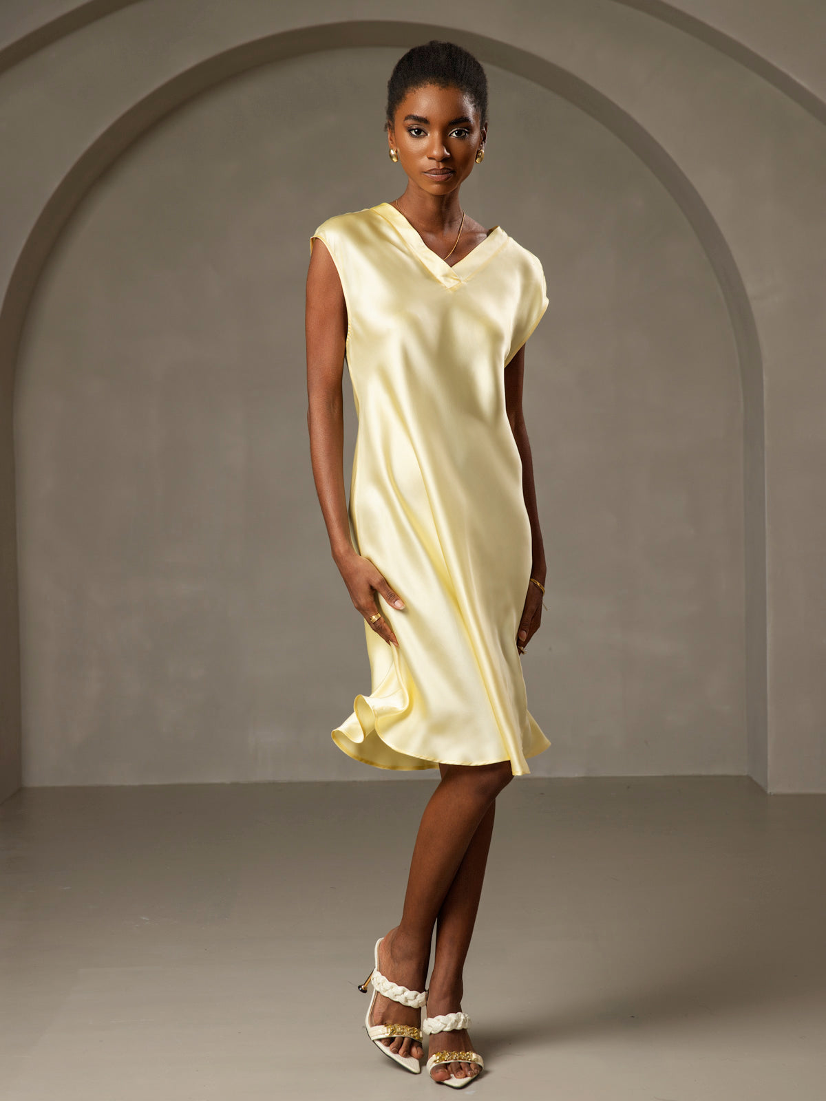 Reyanna™ | Ren Siden Elegant Cap Sleeve Klänning