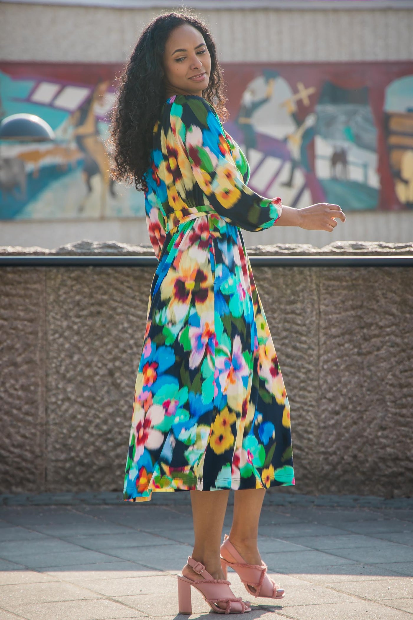 A-lined belted midi jersey dress - Navy