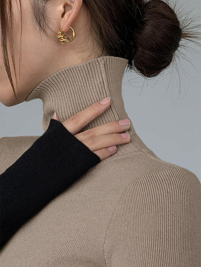 Reyanna™ | Asymmetric Patchwork Long Sleeve Mock Neck Knit Top