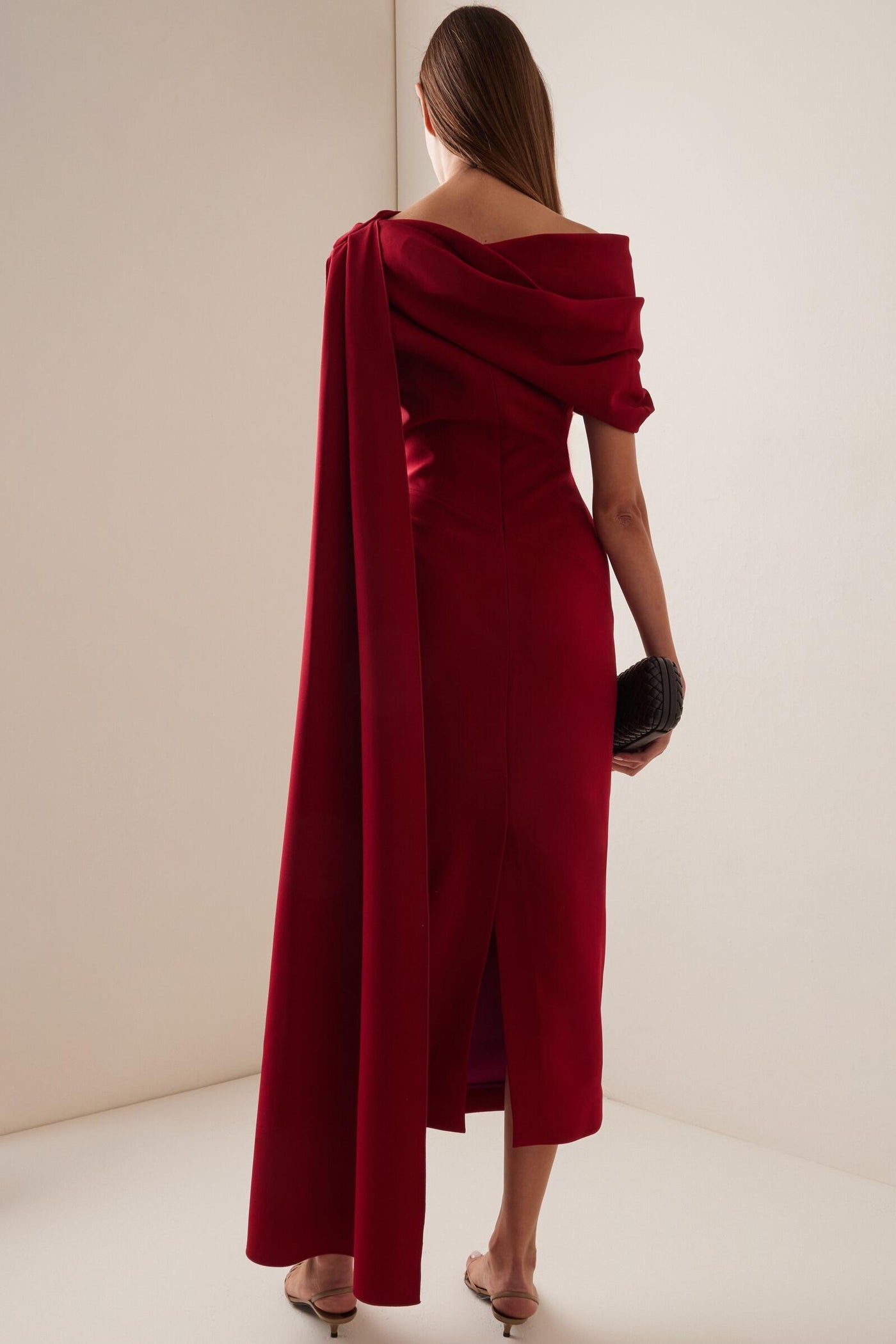 Reyanna™ | Contrast Color Cape Sleeve Slit Midi Dress
