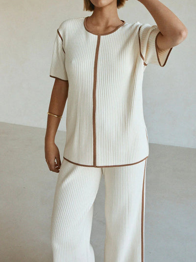 Reyanna™ | Off-white Striped Knitted Casual Short-sleeved Top
