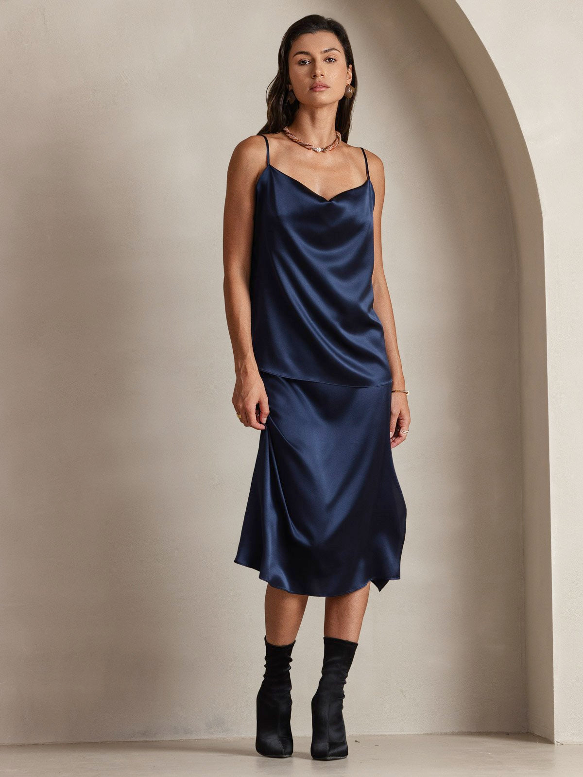 Reyanna™ | Silke Tunna Axelband Draperad Halsringning CamisoleTop