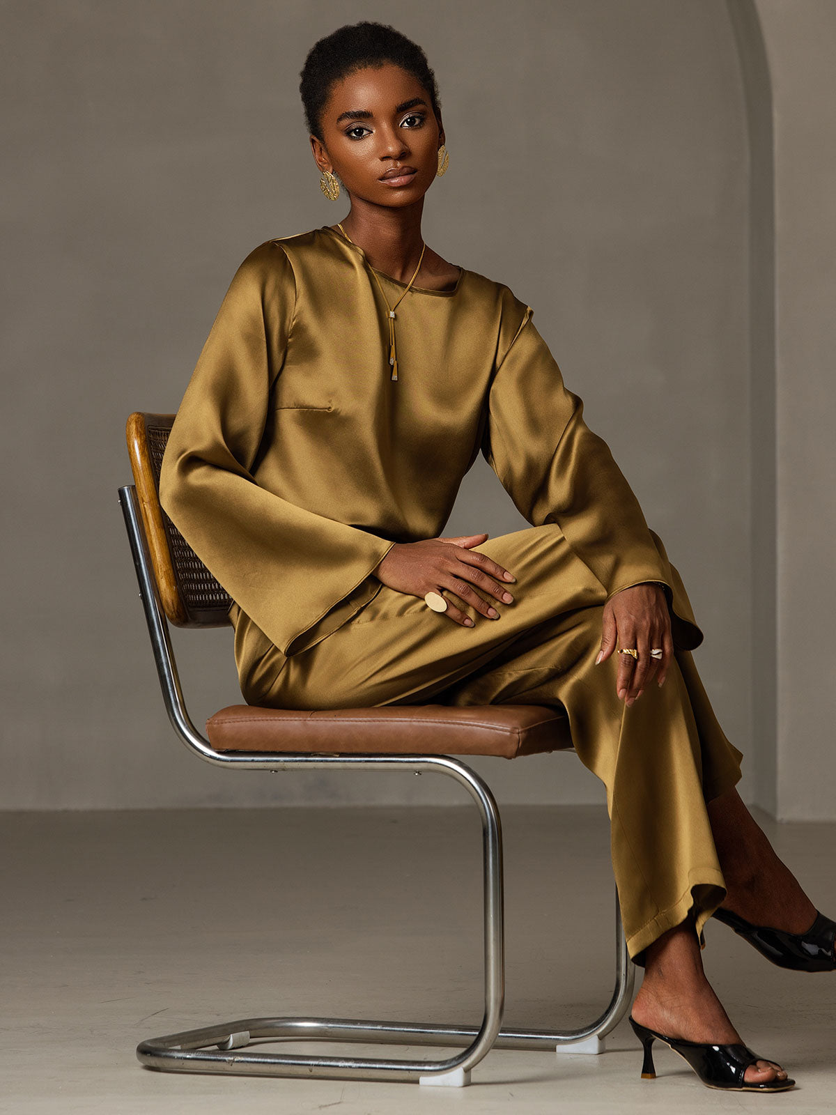 Reyanna™ | Silke Långärmad Blus