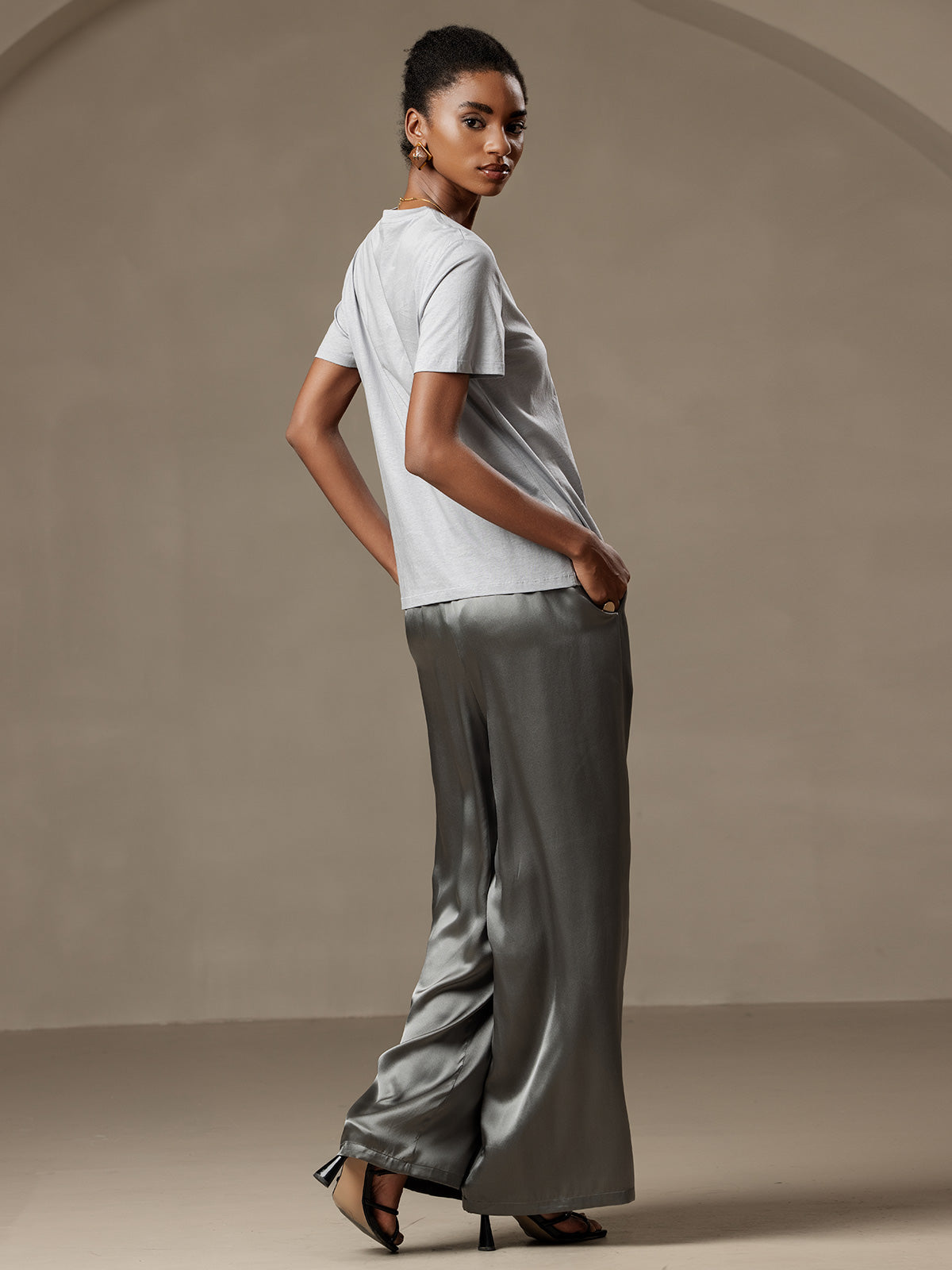 Reyanna™ | Silke Stickad Rundhals T-shirt