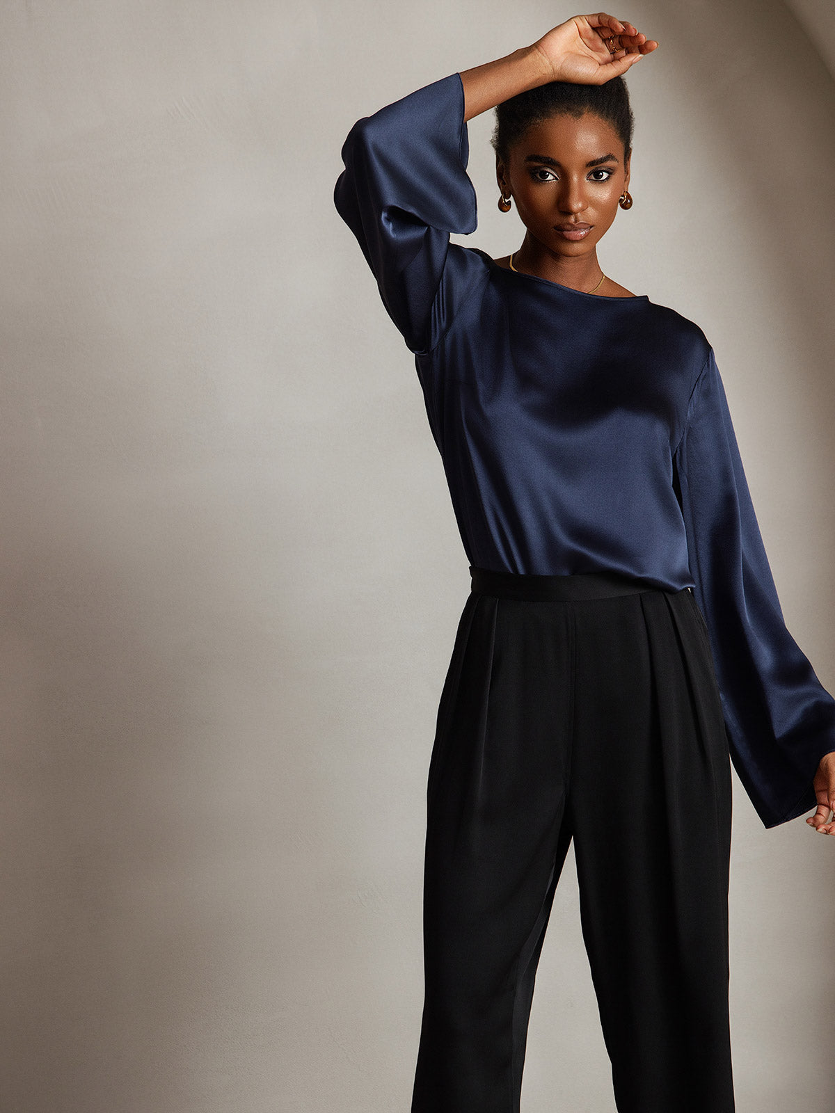 Reyanna™ | Silke Långärmad Blus