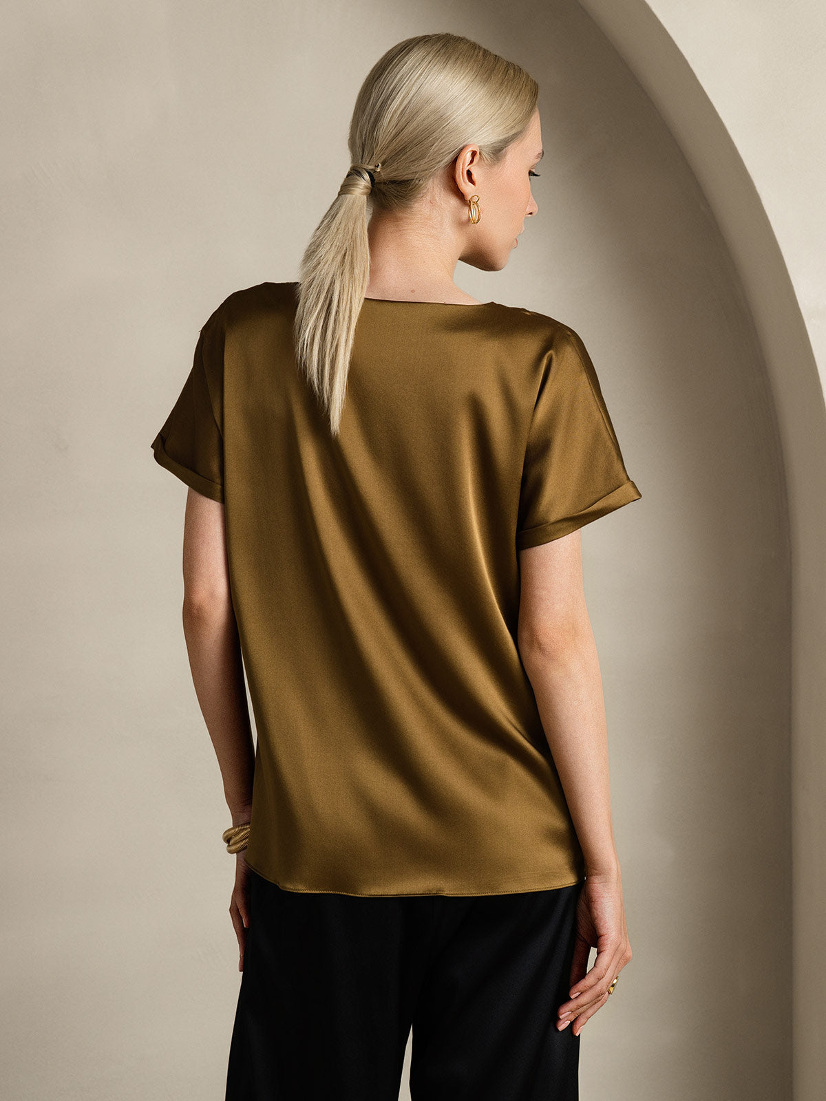 Reyanna™ |Silkesklassisk Avslappnad T-shirt med Kort Ärme