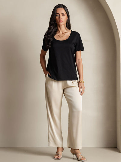 Reyanna™ | Silkeblandning U-ringning Dam T-shirt